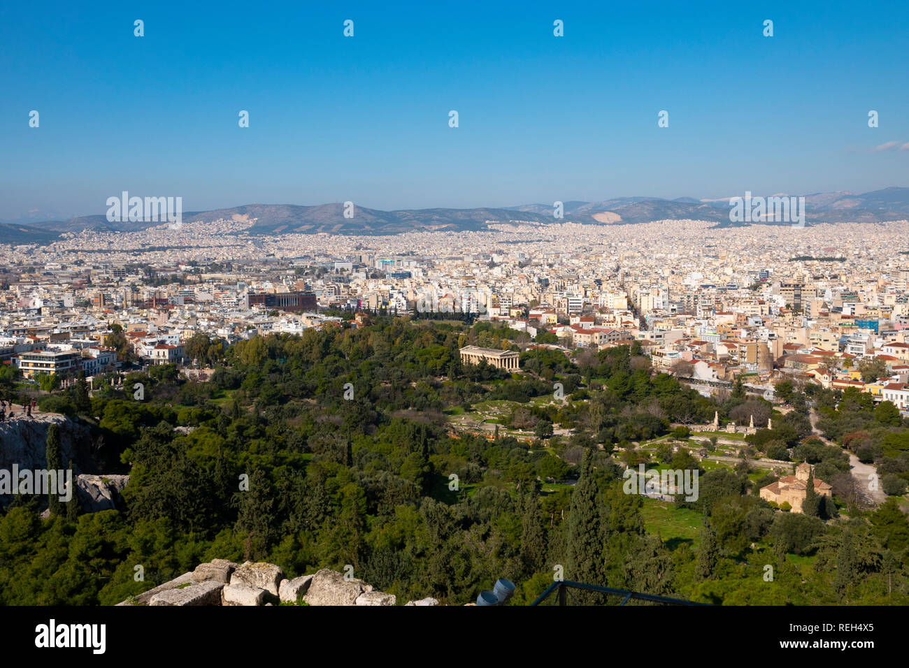 Europe Grèce Athènes Temple d'Héphaïstos vu du haut de l'Acropole Banque D'Images
