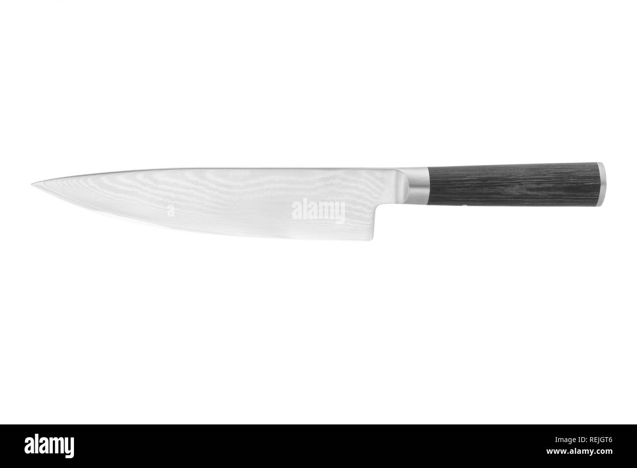Un couteau Chef japonais sur fond blanc avec clipping path Banque D'Images