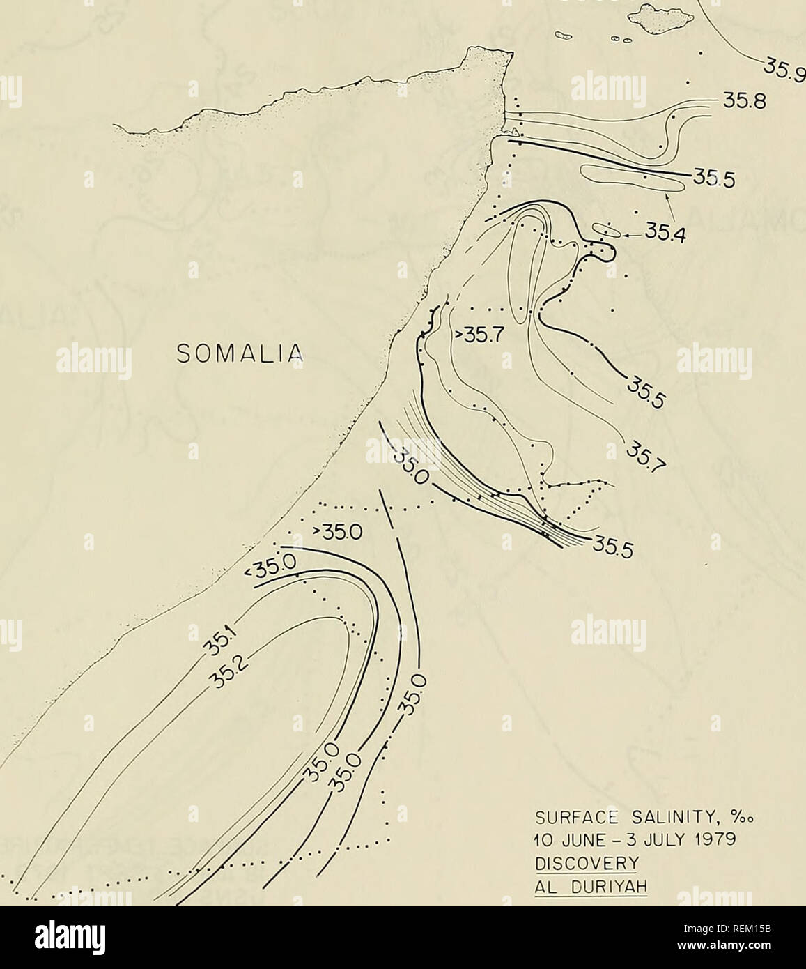 . La circulation et les propriétés océanographiques dans le bassin somalien comme pendant la mousson du sud-ouest 1979. Courants océaniques ; océanographie ; les moussons. SOCOTRA. La salinité de surface,  %&Lt ; 10 JUIN-3 JUILLET 1979 DISCOVERY AL DURIYAH - 10° 5° 40° 45° 50"^ 55 = Figure 17 41. Veuillez noter que ces images sont extraites de la page numérisée des images qui peuvent avoir été retouchées numériquement pour plus de lisibilité - coloration et l'aspect de ces illustrations ne peut pas parfaitement ressembler à l'œuvre originale.. Beatty, William H ; Bruce, John G ; Guthrie, Robert C, United States. Bureau océanographique de la marine. Saint Louis, mis Banque D'Images