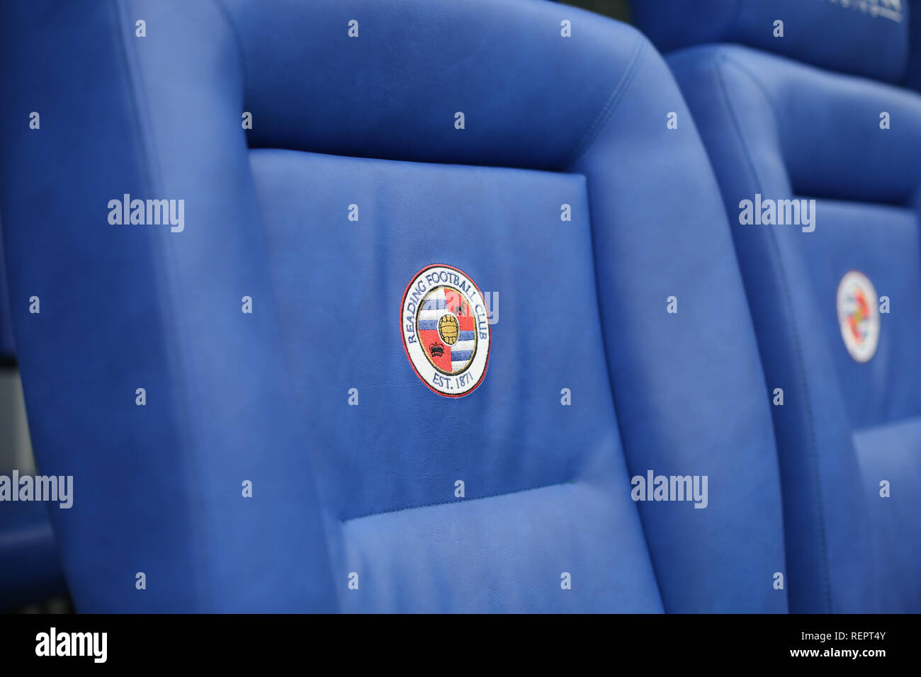 12 janvier 2019, Madejski Stadium, Londres, Angleterre ; Sky Bet Championship, la lecture vs Nottingham Forest FC ; Lecture crest. Crédit : Matt O'Connor/Nouvelles Images, la Ligue de Football anglaise images sont soumis à licence DataCo Banque D'Images