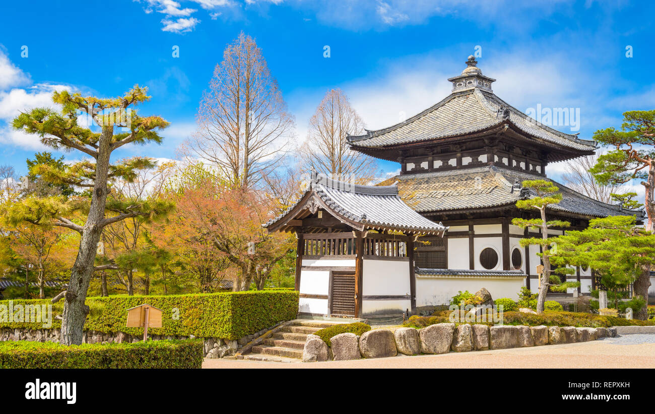 Kyoto, Japon des bâtiments sur le terrain de Temple Tofuku-ji. Banque D'Images