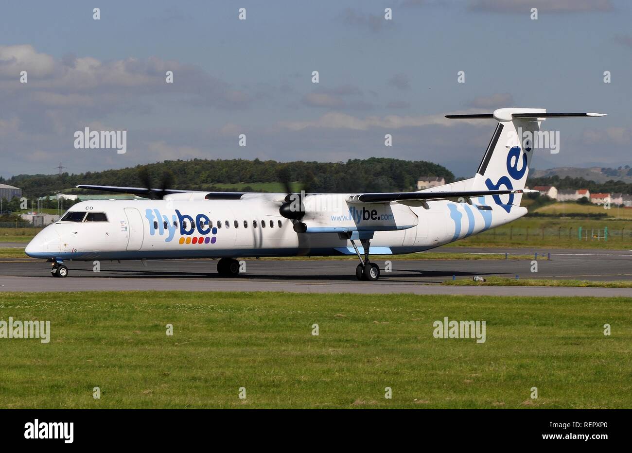 FLYBE Bombardier DHC-8-Q400 AVION DE LIGNE RÉGIONAL Banque D'Images