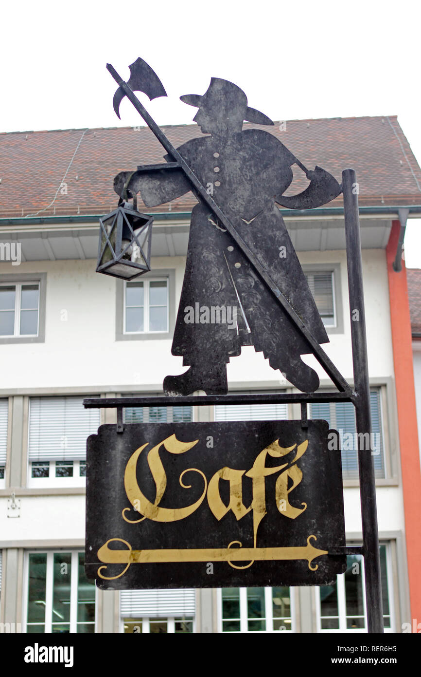 Suisse canton de Zurich Eglisau Rhin ville Nachwachter hotel restaurant cafe nightwatchman signe signe d'acier Banque D'Images