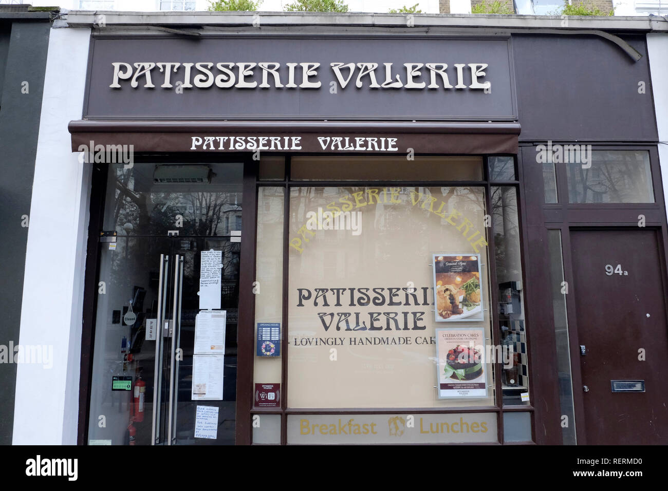 Londres, Royaume-Uni, 23 janvier 2019. Comme Patisserie Valerie Falls à l'interface d'administration, le magasin Holland Park est fermé. Credit : Yanice Idir / Alamy Live News Banque D'Images