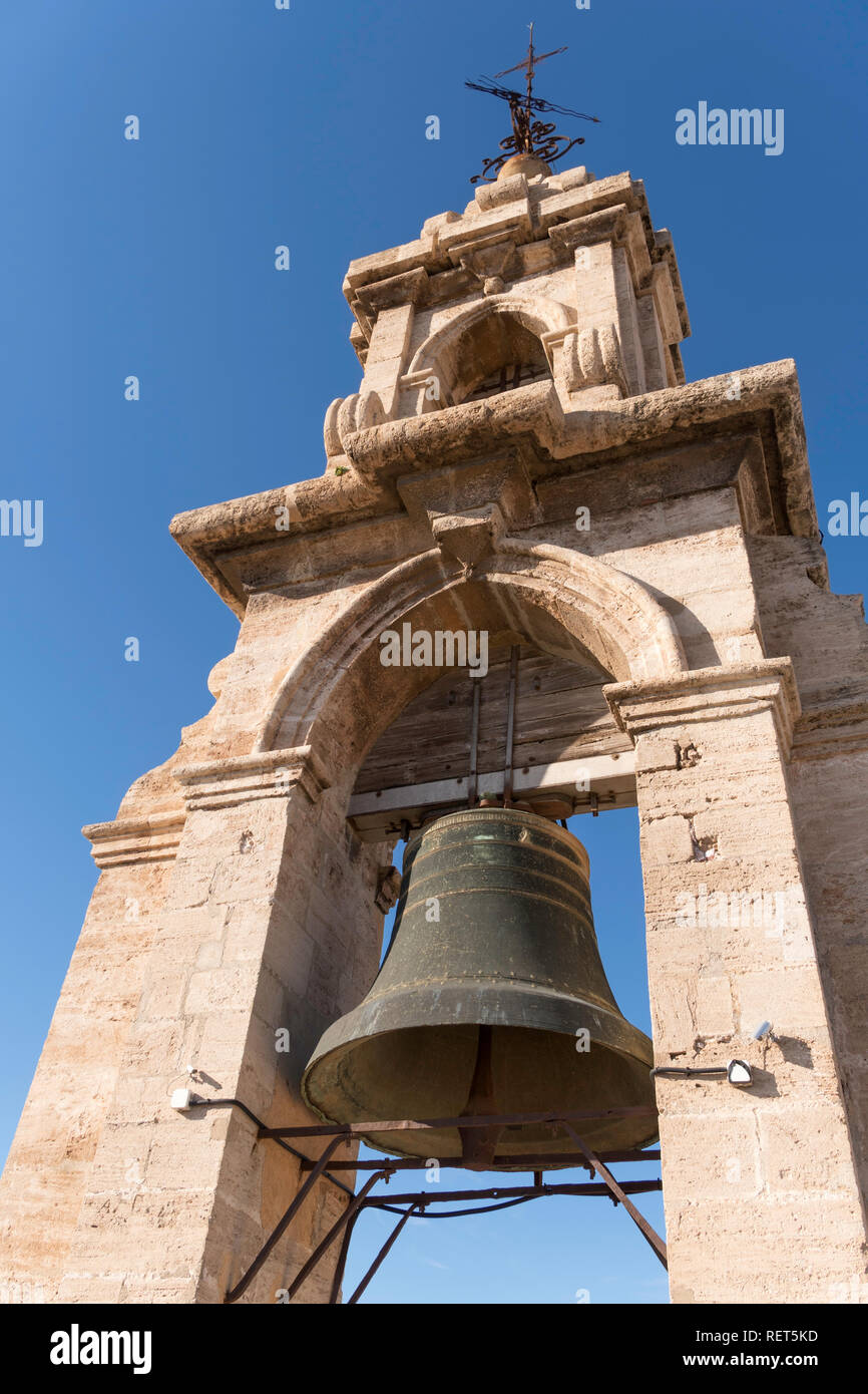 Close up de la cloche dans le clocher de la cathédrale de Valence, El Miguelete, Espagne, Europe Banque D'Images