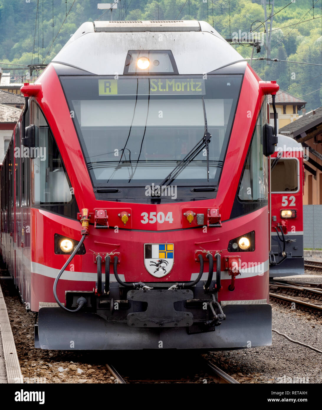 Train Bernina Express - Rhatische Bahn - Suisse Banque D'Images