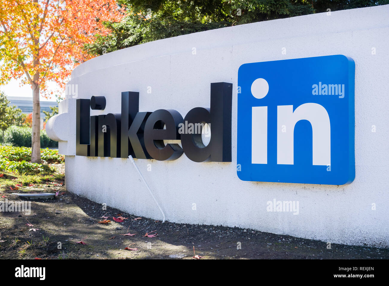 Novembre 17, 2017 Sunnyvale/CA/USA - Grand LinkedIn signe au bureaux de Sunnyvale, Silicon Valley, San Francisco bay area Banque D'Images