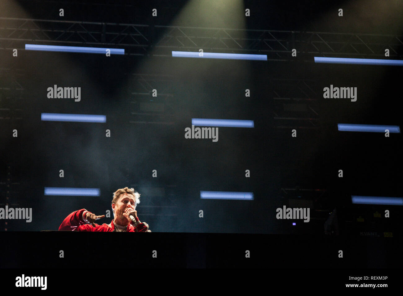 NOVI SAD, SERBIE - 15 juillet 2018 : David Guetta, un DJ français electro techno et producteur, l'exécution sur scène lors de la sortie de 2018 Festival Photo Banque D'Images