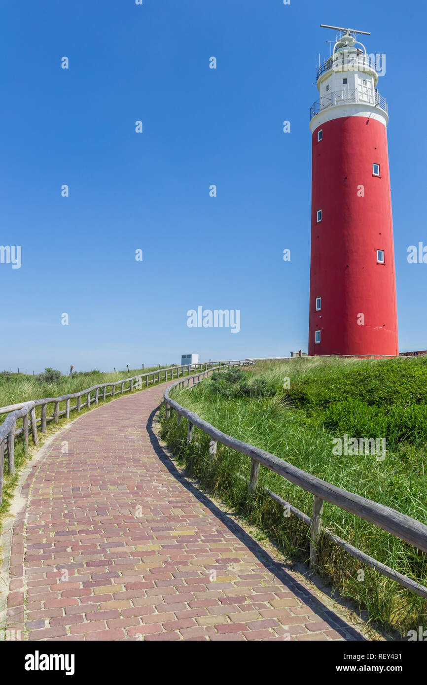 Chemin menant au phare sur l'île de Texel, Hollande Banque D'Images