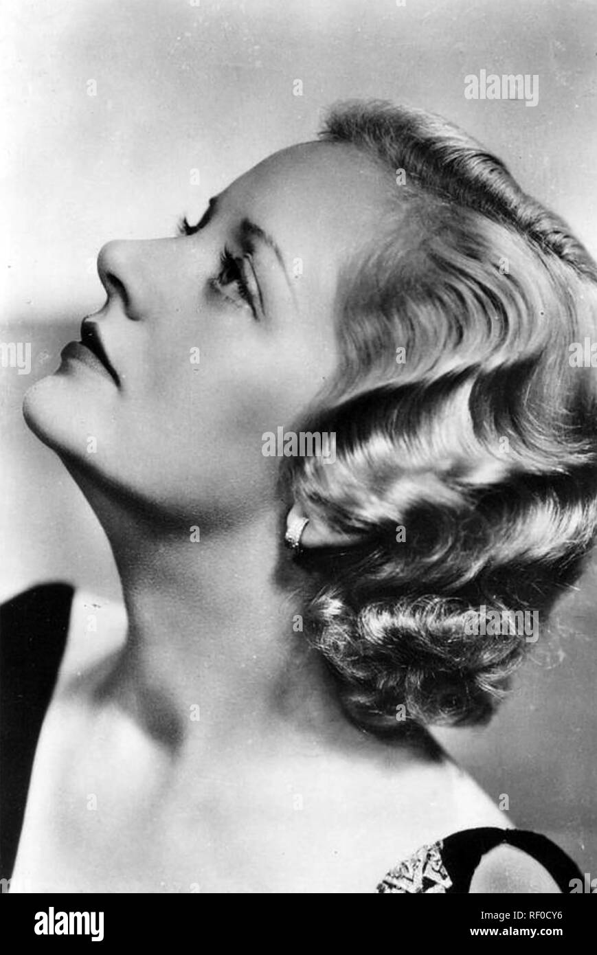 EVELYN LAYE (1900-1996) actrice anglaise vers 1935 Banque D'Images