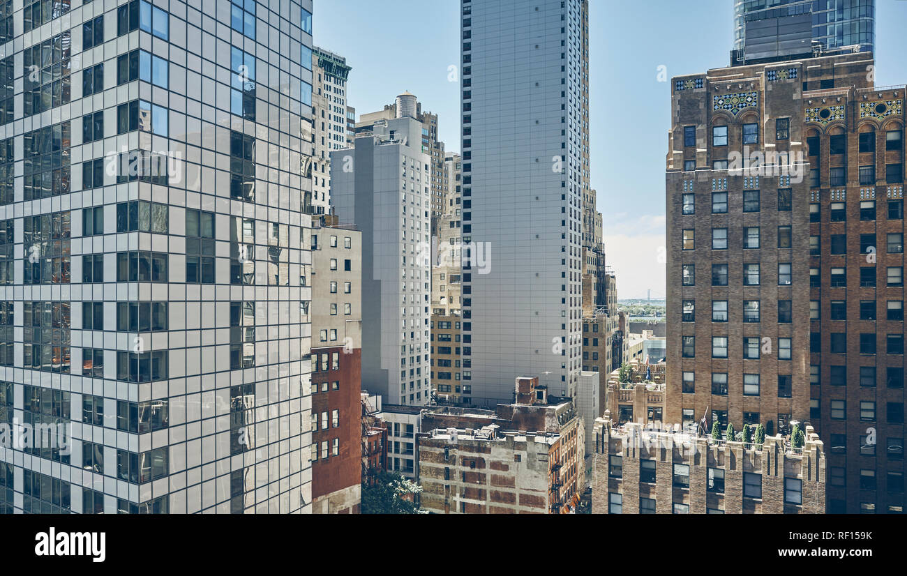 Manhattan cityscape, colorés cinématique appliquée, New York City, USA. Banque D'Images