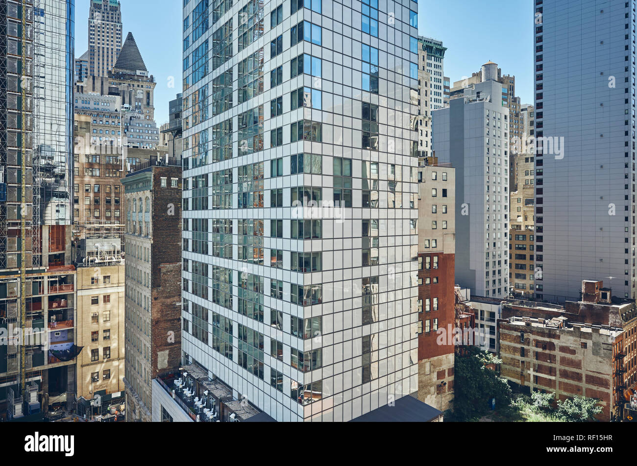 Manhattan cityscape, colorés cinématique appliquée, New York City, USA. Banque D'Images