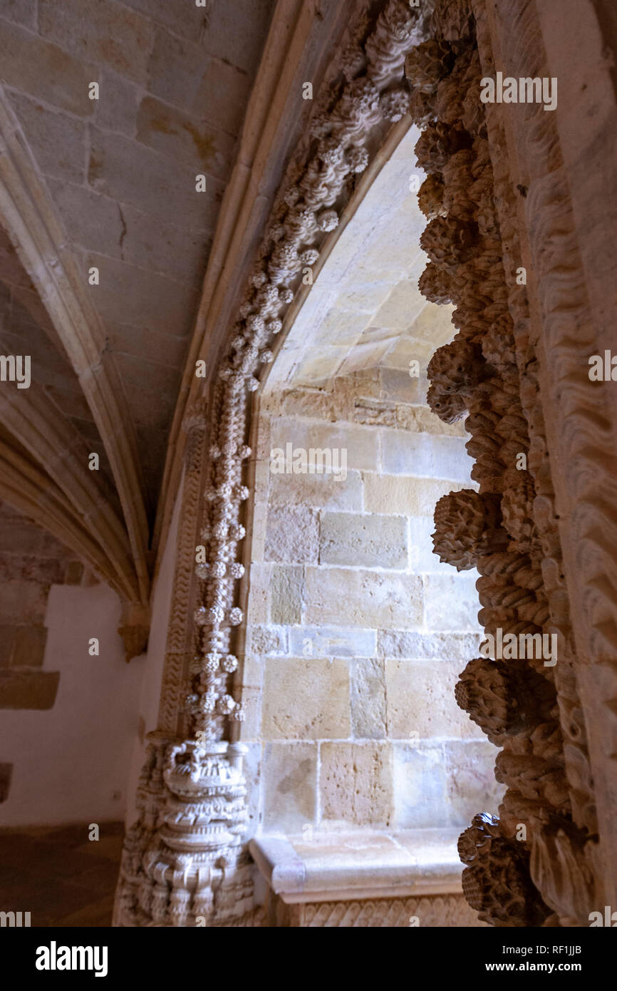 Prix que l'habitude d'être la sacristie de l'église. Sa fenêtre est le célèbre Chapter House Fenêtre dans Couvent du Christ, Tomar, Portugal Banque D'Images