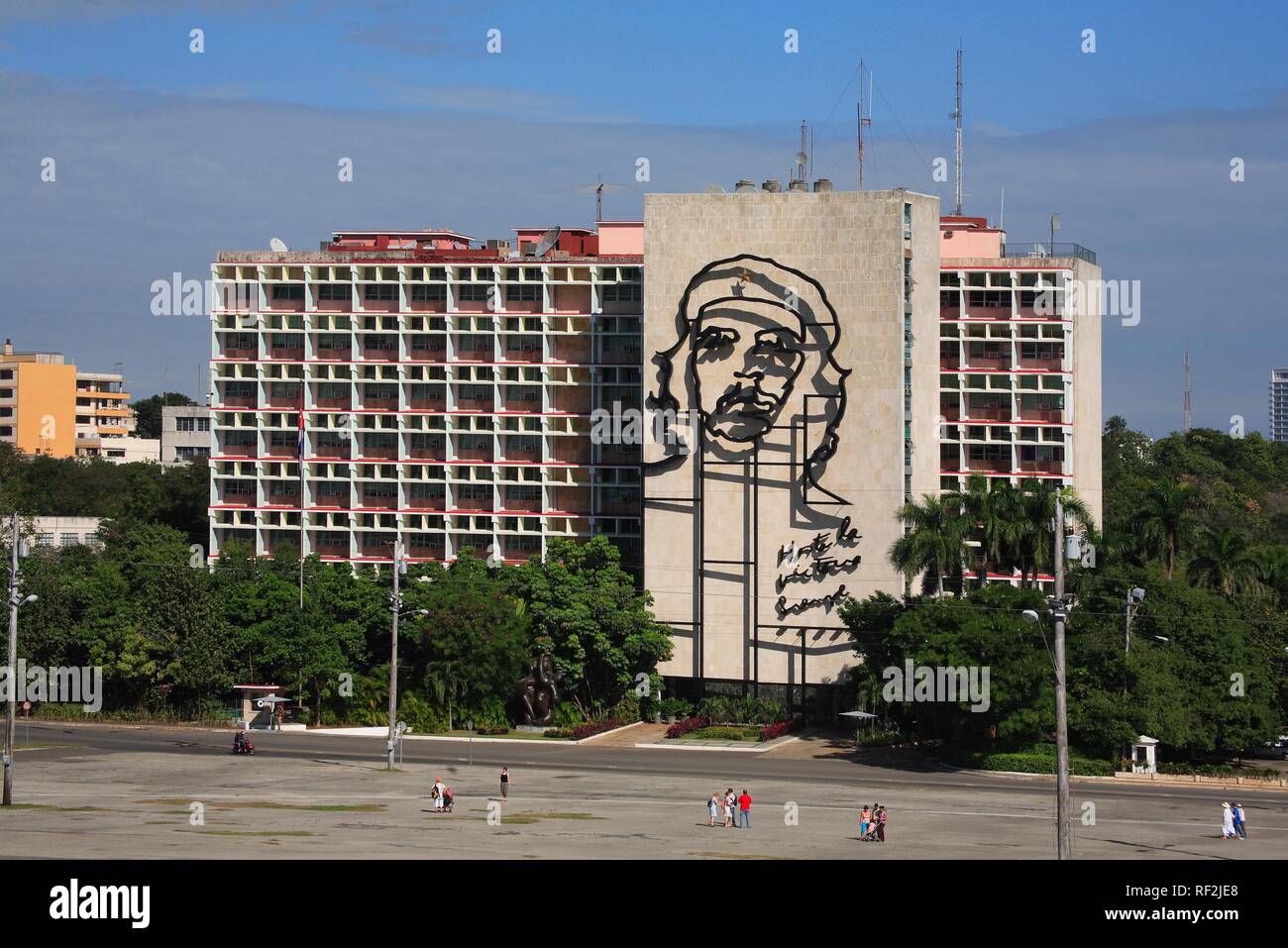 Large représentation de Che Guevara sur le ministère de l'intérieur à la construction de la Plaza de la Revolución (Place de la Révolution) Banque D'Images