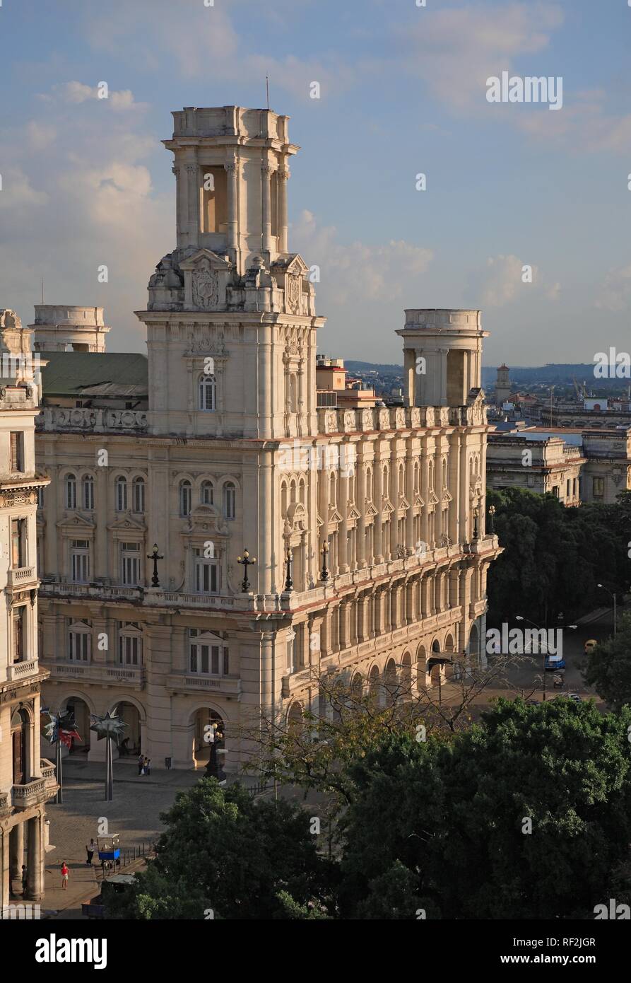 Boulevar Paseo de Marti, partie ancienne de La Havane, Cuba, Caraïbes Banque D'Images