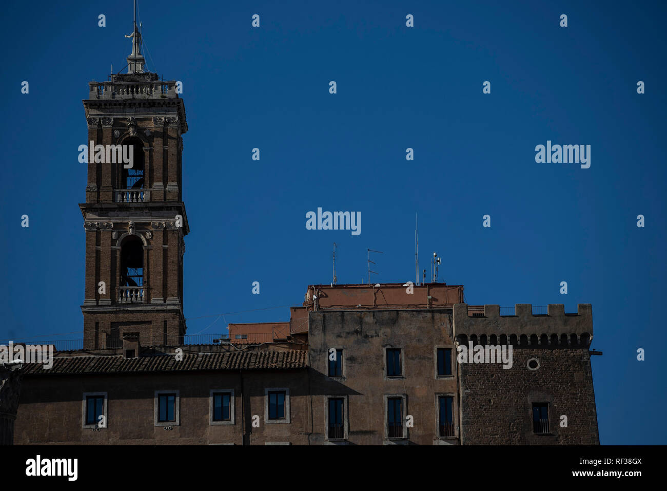 Foto Carlo Lannutti/LaPresse 15-01 - 2019 Roma, Italia Cronaca. Basilique Ulpia al Foro di Traiano Nella foto : Palazzo Senatorio Campidoglio Banque D'Images