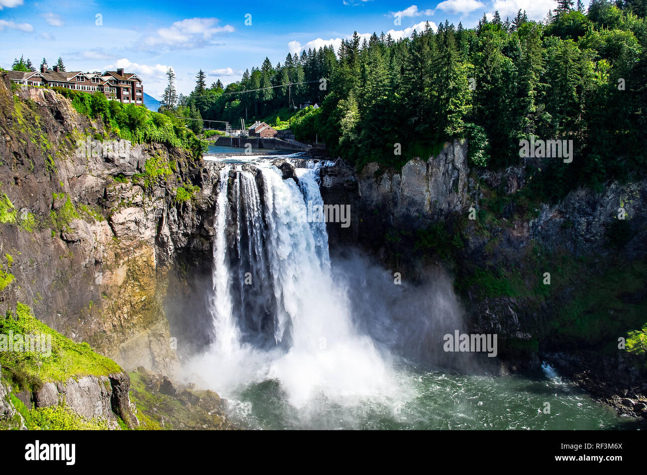 Vue panoramique de Snoqualmie Falls aux Etats-Unis Banque D'Images