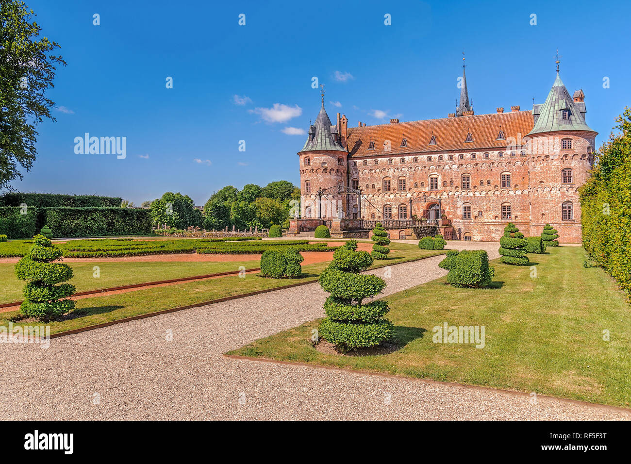 Egeskov Château d'eau sur l'île de Funen. Le sud du Danemark Banque D'Images
