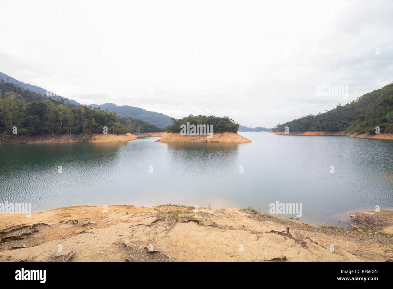 Vue sur le réservoir de Shing Mun, la Banque mondiale, Hong Kong Banque D'Images