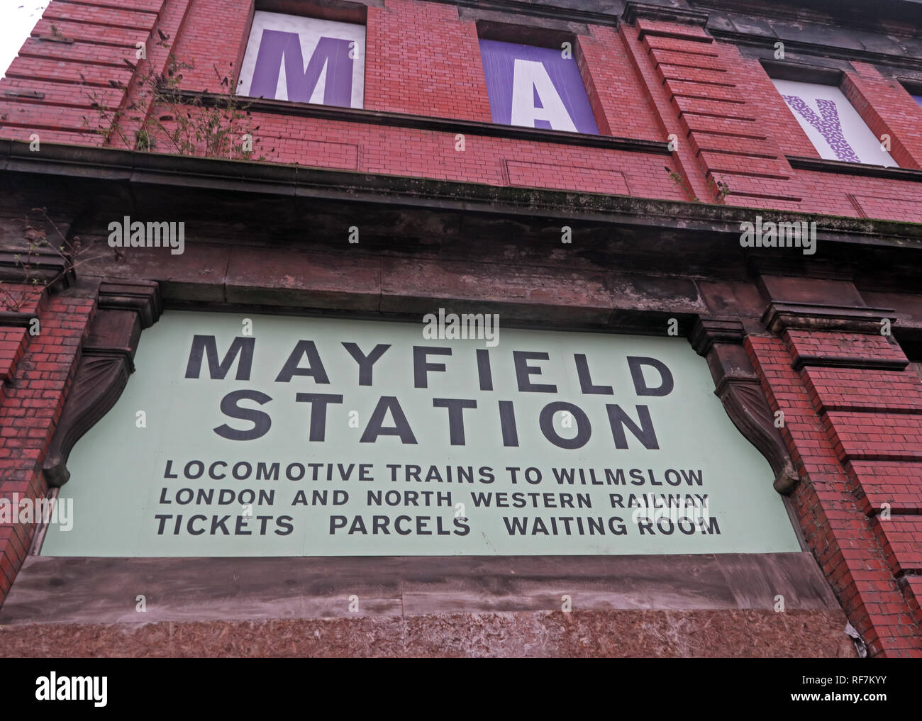 Bâtiment de la gare désaffectée Mayfield Manchester, Fairfield Street, Piccadilly, Manchester, North West England, UK , M1 2QF Banque D'Images