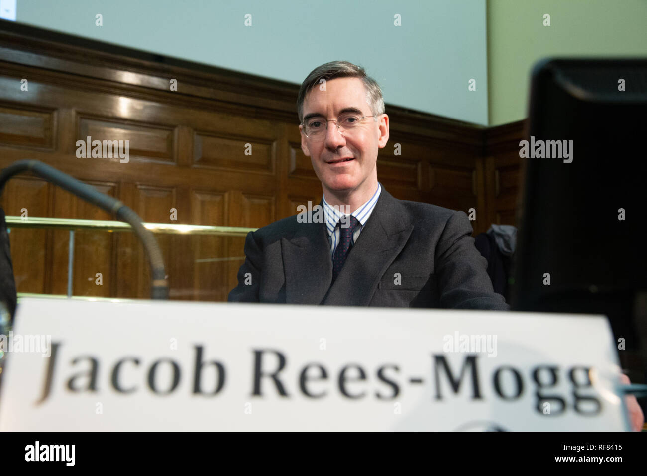 Jacob Rees-Mogg, qui est un activiste, laisser la parole à un événement, organisé par le Groupe de Bruges,Jacob R sur ses projets d'Angleterre après Brexit. Banque D'Images