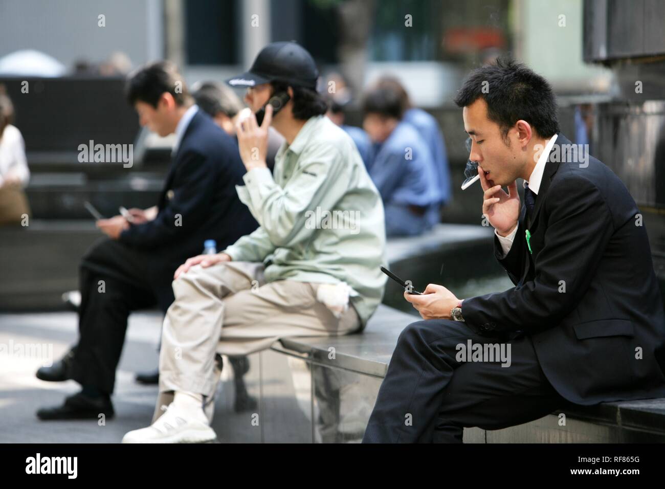 JPN, Japon, Tokyo : Fumeur à Tokyo, les fumeurs Banque D'Images