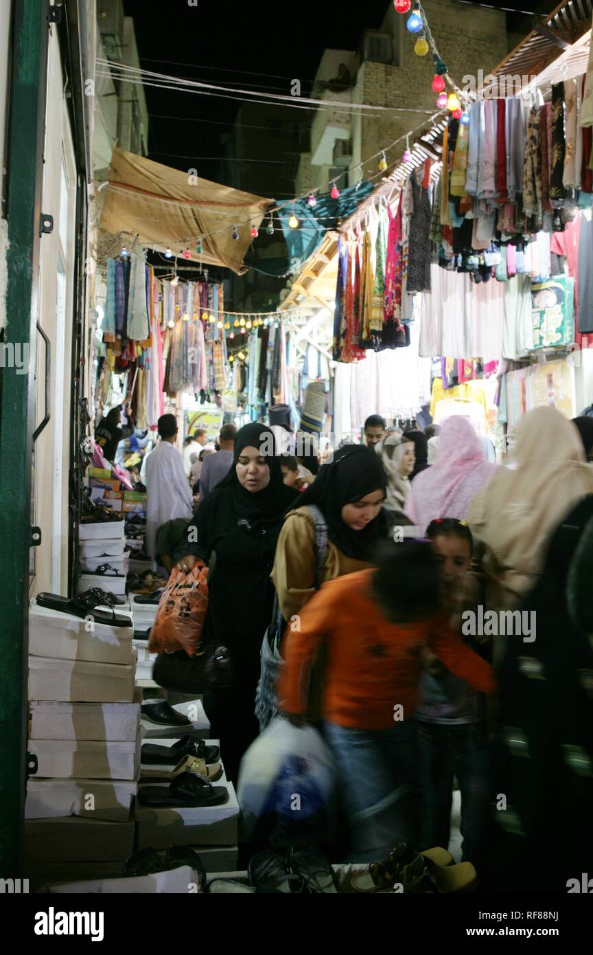 Sharia El Souk Street Bazaar, zone commerciale à Assouan, Egypte, Afrique du Sud Banque D'Images