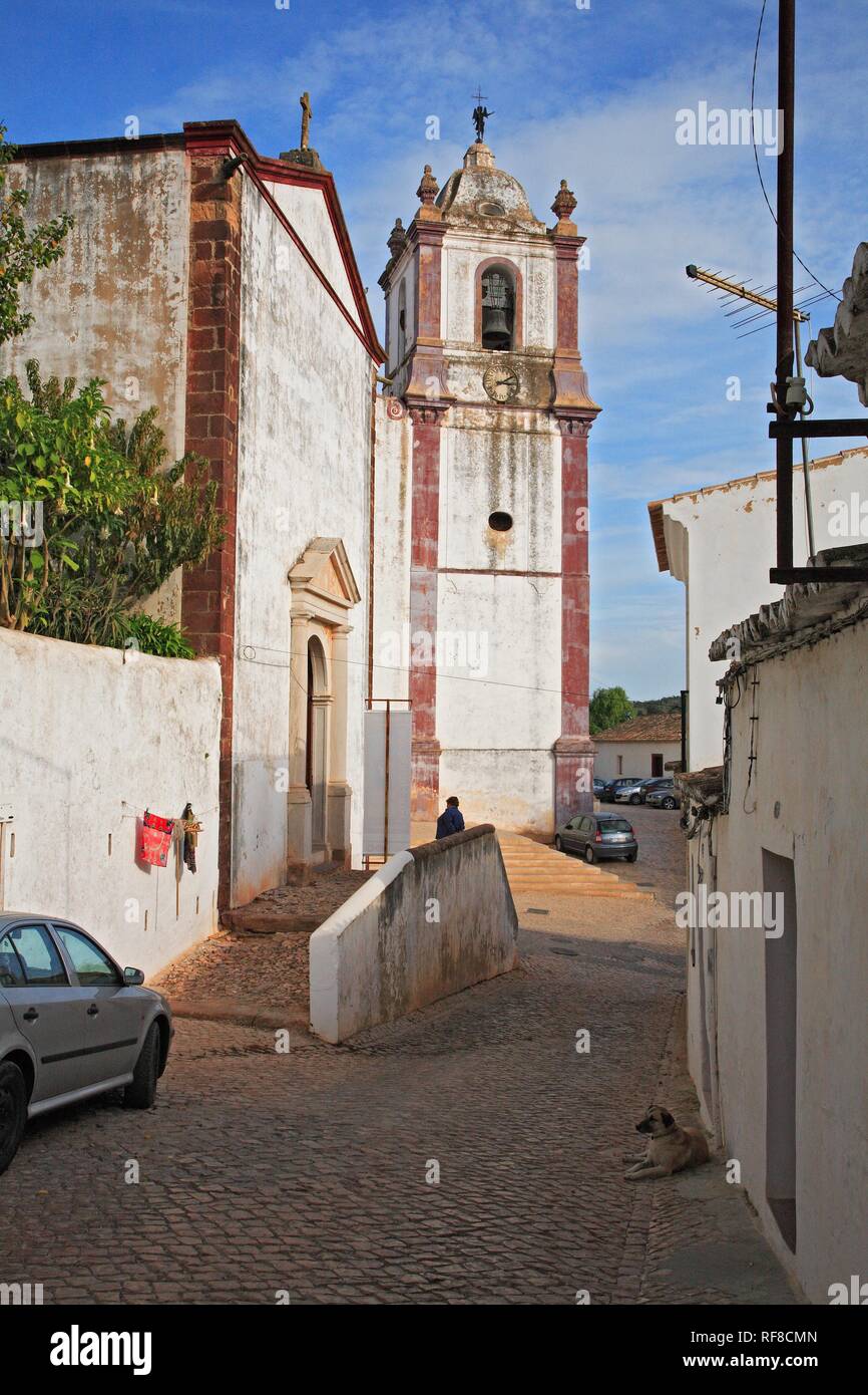 Le centre historique et la cathédrale, Silves, Algarve, Portugal Banque D'Images