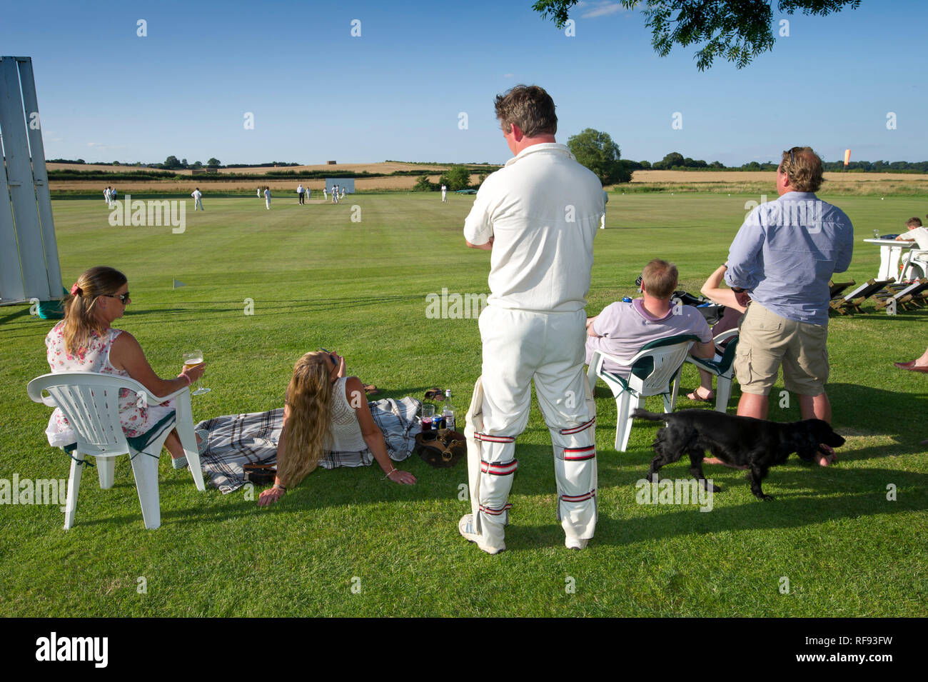 Maison Bowerswaine Gussage, Tous les Saints, Dorset, qui comprend son propre terrain de cricket en pleine dimension Banque D'Images