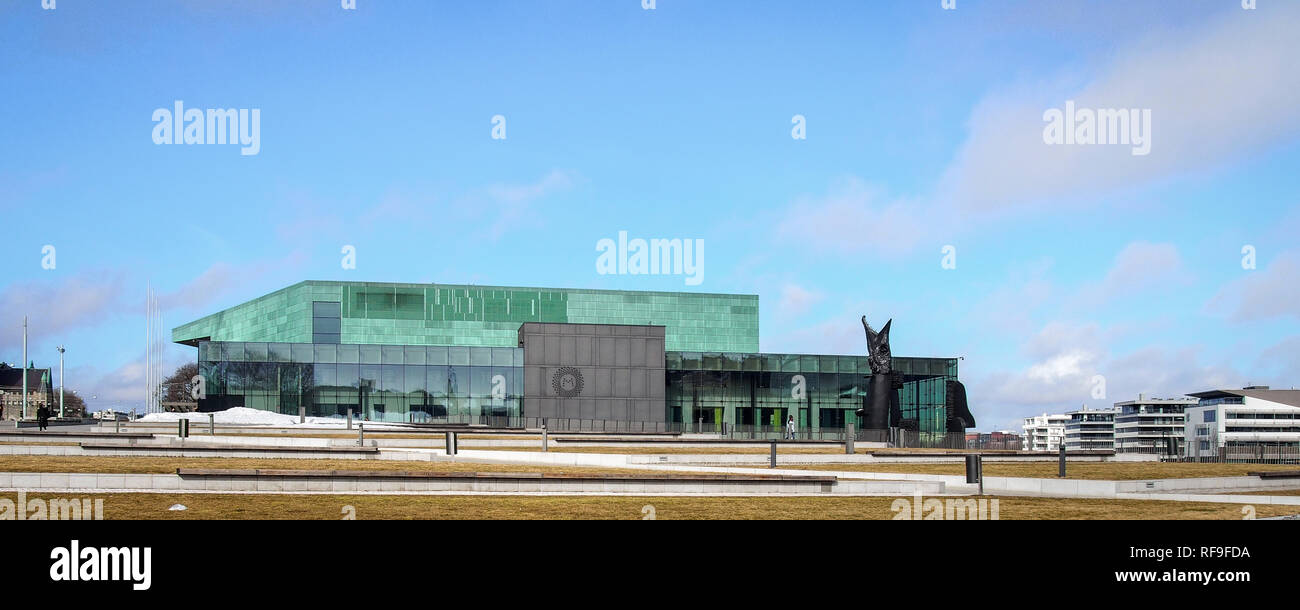 HELSINKI, FINLANDE-MARS 27, 2016 : vue panoramique d'Helsinki Music Centre Banque D'Images