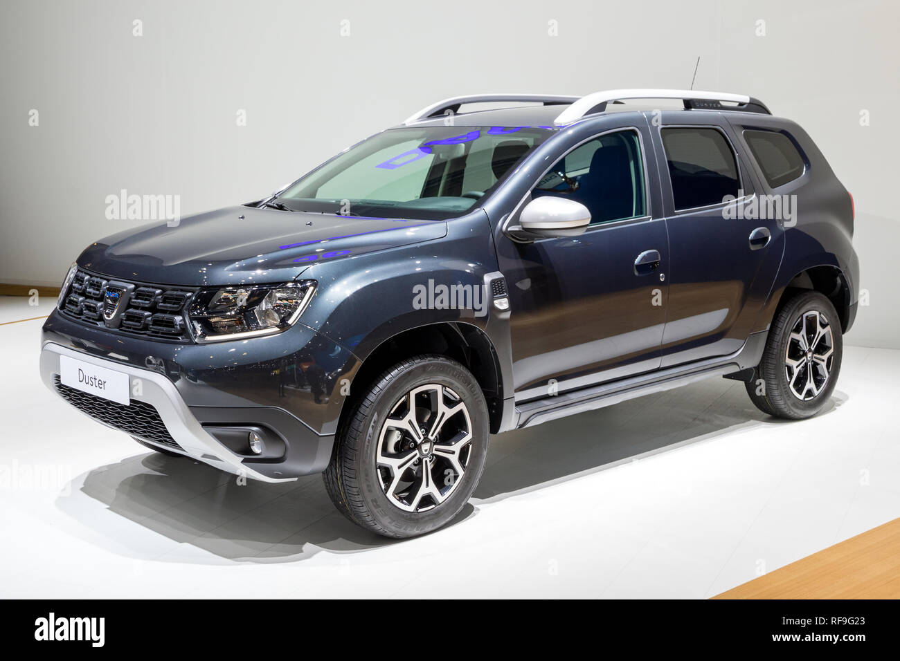 Bruxelles - Jan 18, 2019 : voiture SUV Dacia Duster présenté à la 97ème Salon Automobile de Bruxelles 2019 Autosalon. Banque D'Images