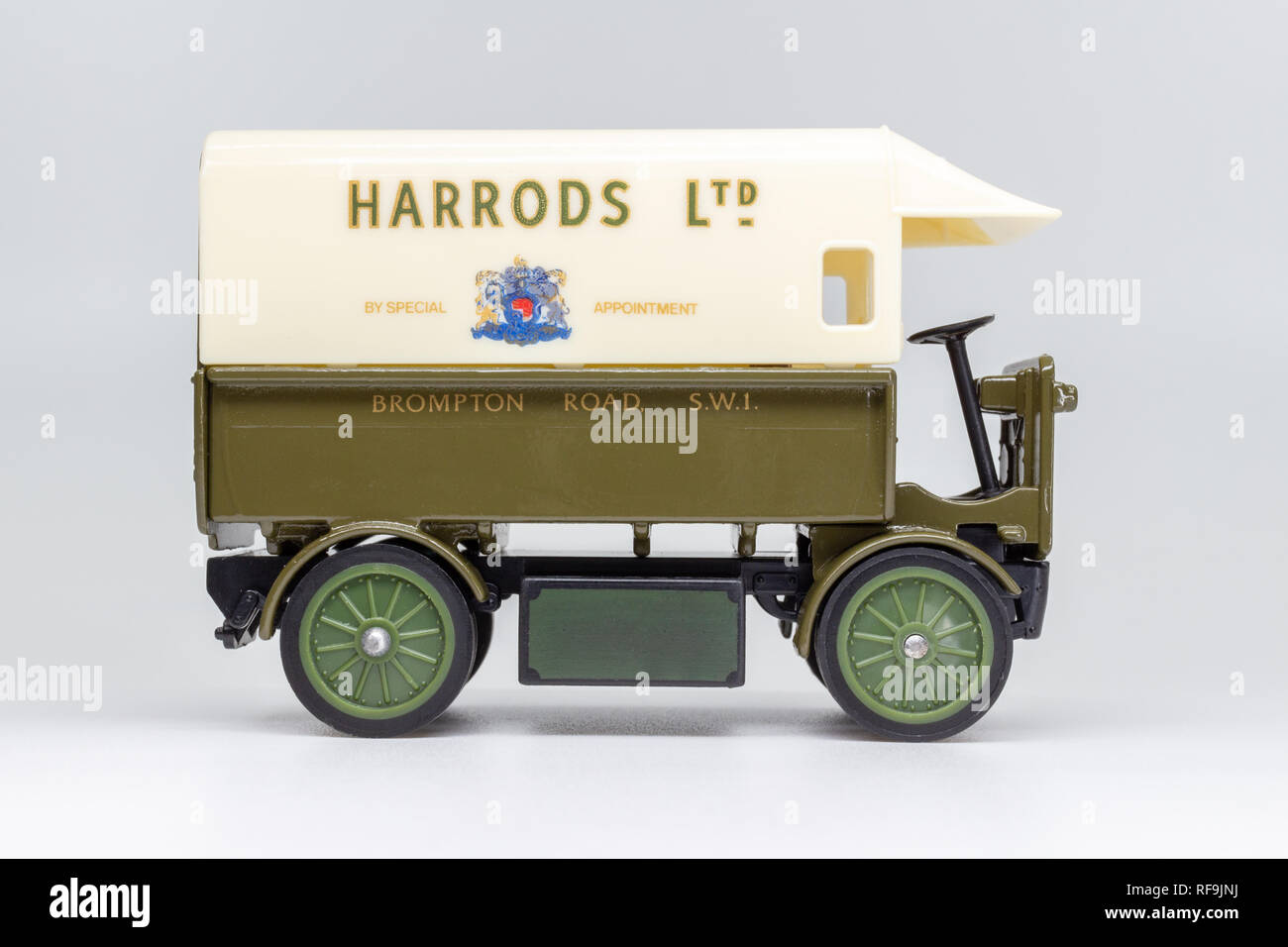 Modèles d'allumettes d'Antan Y-18 Atkinson Model D Steam Wagon 1918
