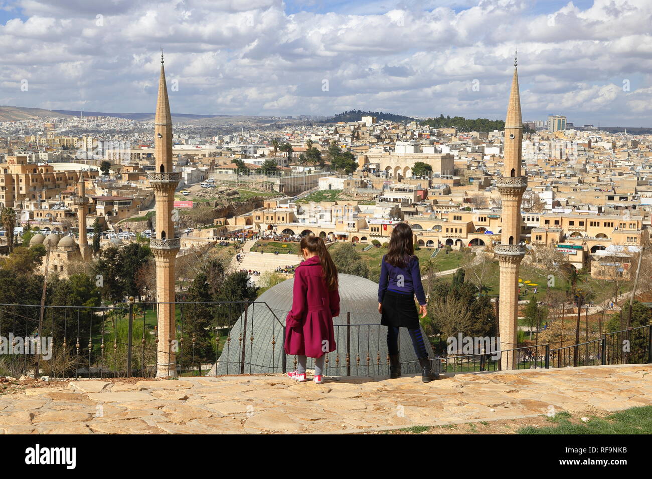 Sanliurfa, Turquie - Ville, vue générale. La première statue de la Terre et le premier temple de Göbekli Tepe règlement ont été trouvés à Sanliurfa. Banque D'Images