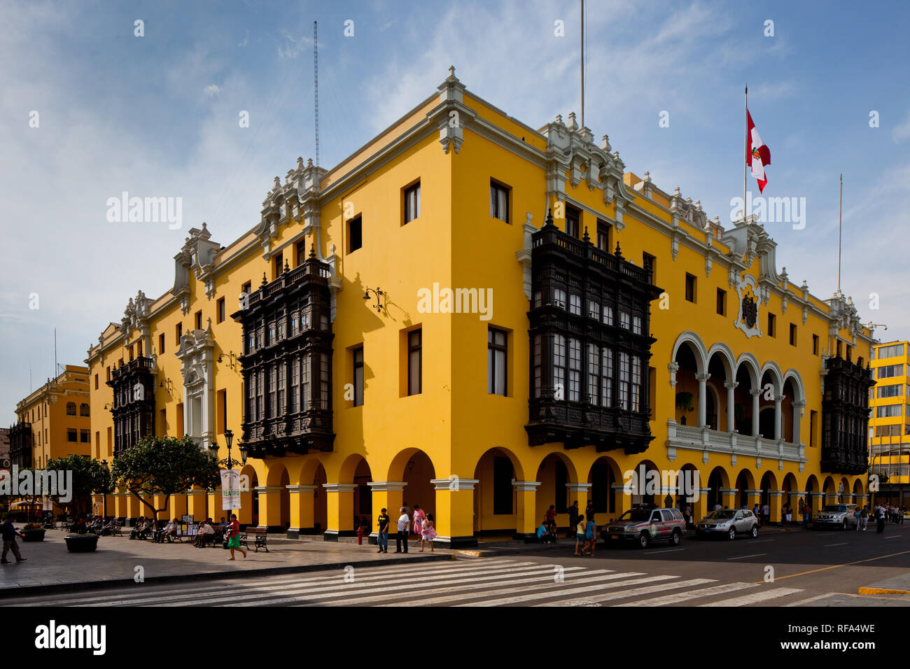 La plaza de Armas et les édifices à Lima, Pérou Banque D'Images