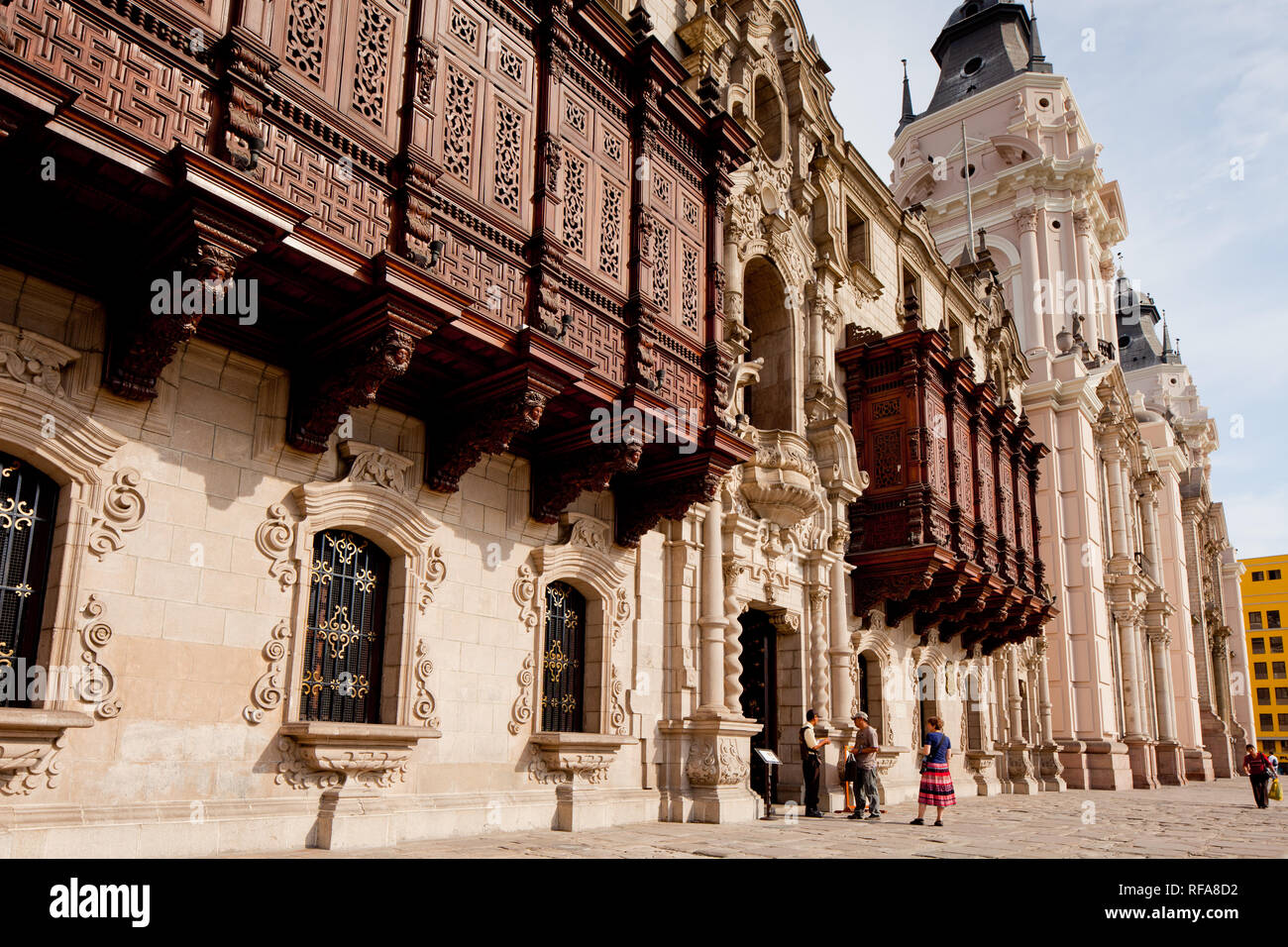 Balcons dans Lima considéré comme héritage de l'humanty protégée par l'Unesco Banque D'Images