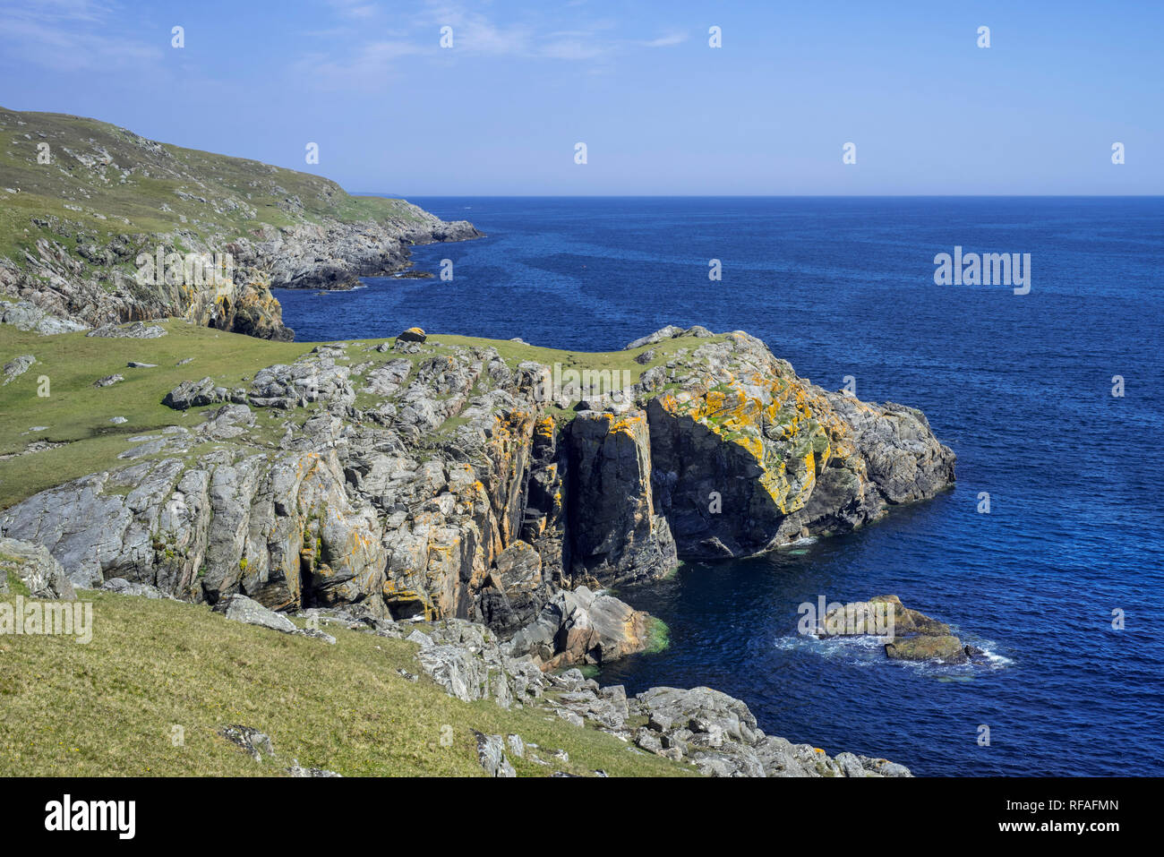 Côte sauvage à Lunna Ness, Mainland, Shetland, Scotland, UK Banque D'Images