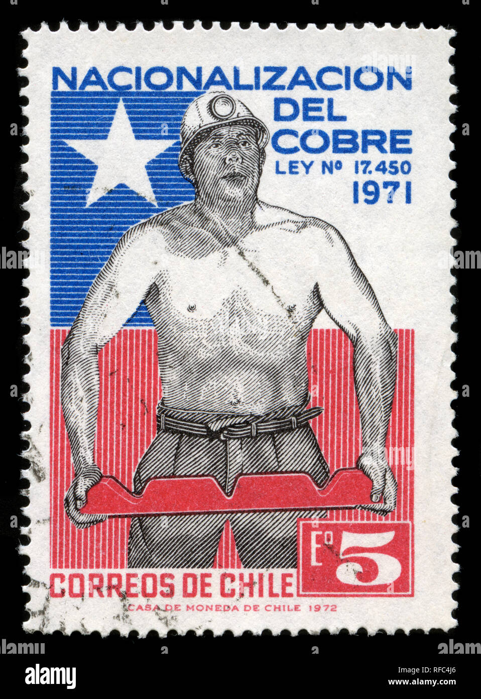 Timbre-poste par le Chili sur la nationalisation du cuivre de la série émise en 1972 Banque D'Images