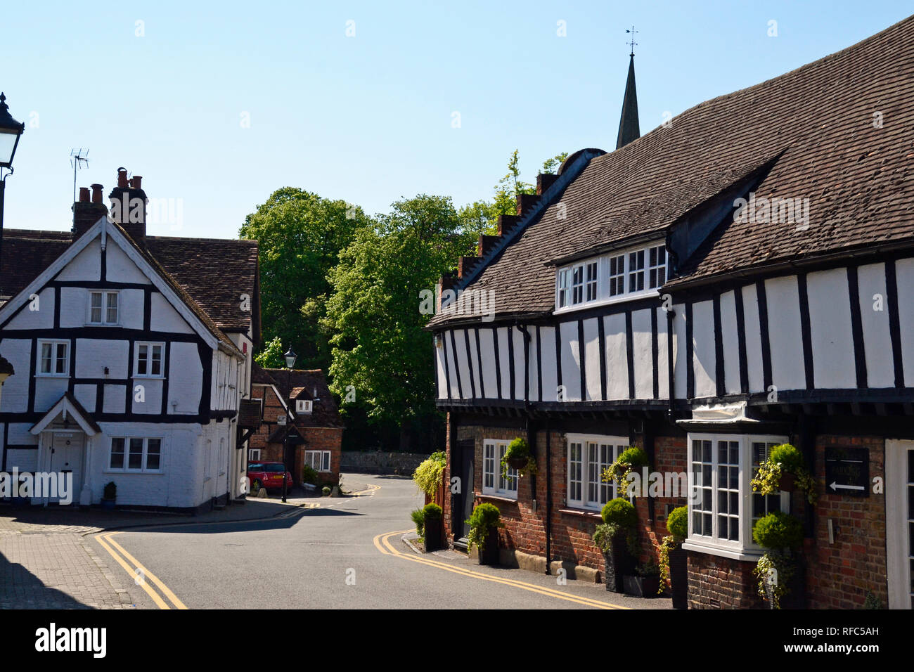 La rue de l'église, Princes Risborough, España. Banque D'Images