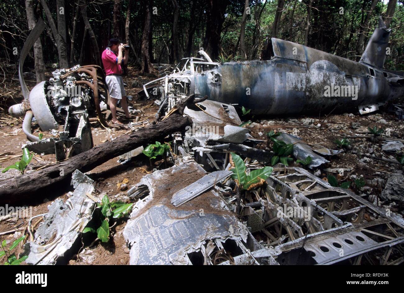 L'épave d'un avion militaire abattu de la guerre mondiale 2, Palau, Micronésie Banque D'Images
