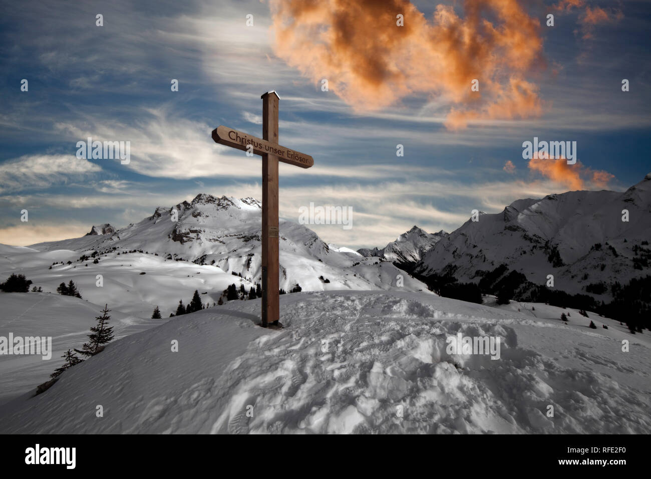 Sommet cross près de Lech am Arlberg Banque D'Images