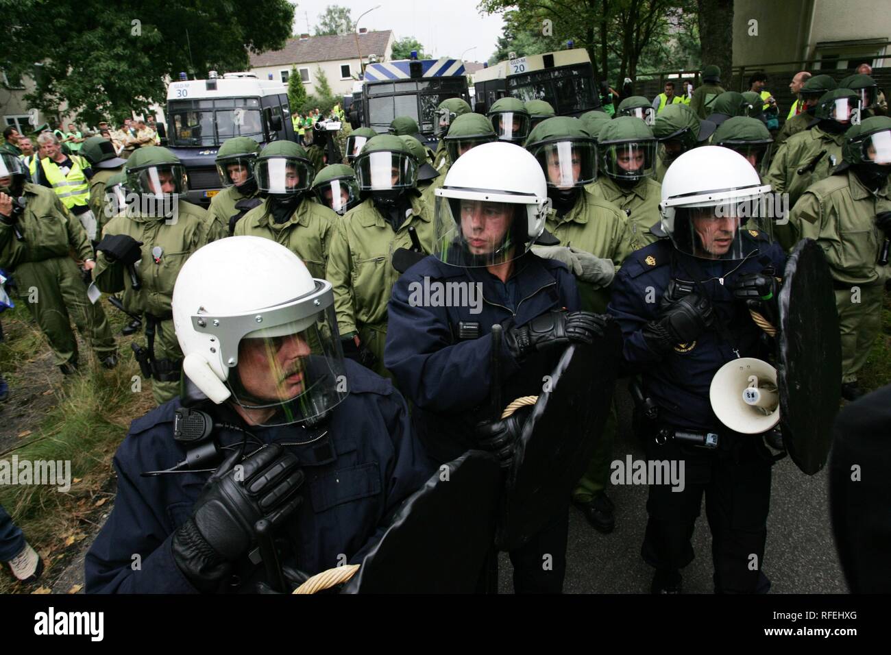 DEU Allemagne Weeze : exercice de police des unités de police allemands et néerlandais. Banque D'Images