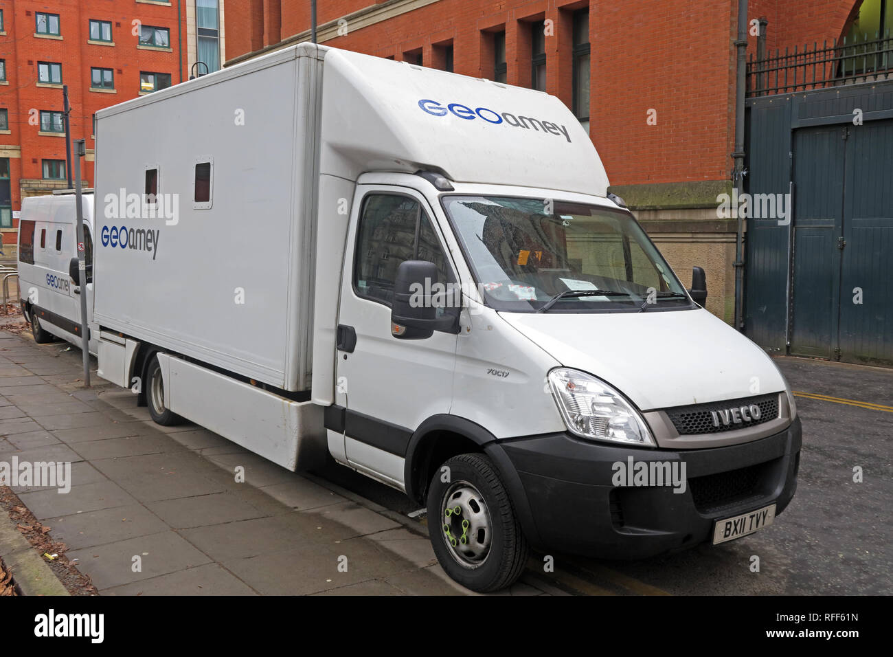 GeoAmey Secure Prisoner transport and Custody services, à l'extérieur de Manchester Crown court, Minshull Street, Angleterre, Royaume-Uni, M1 3ED Banque D'Images