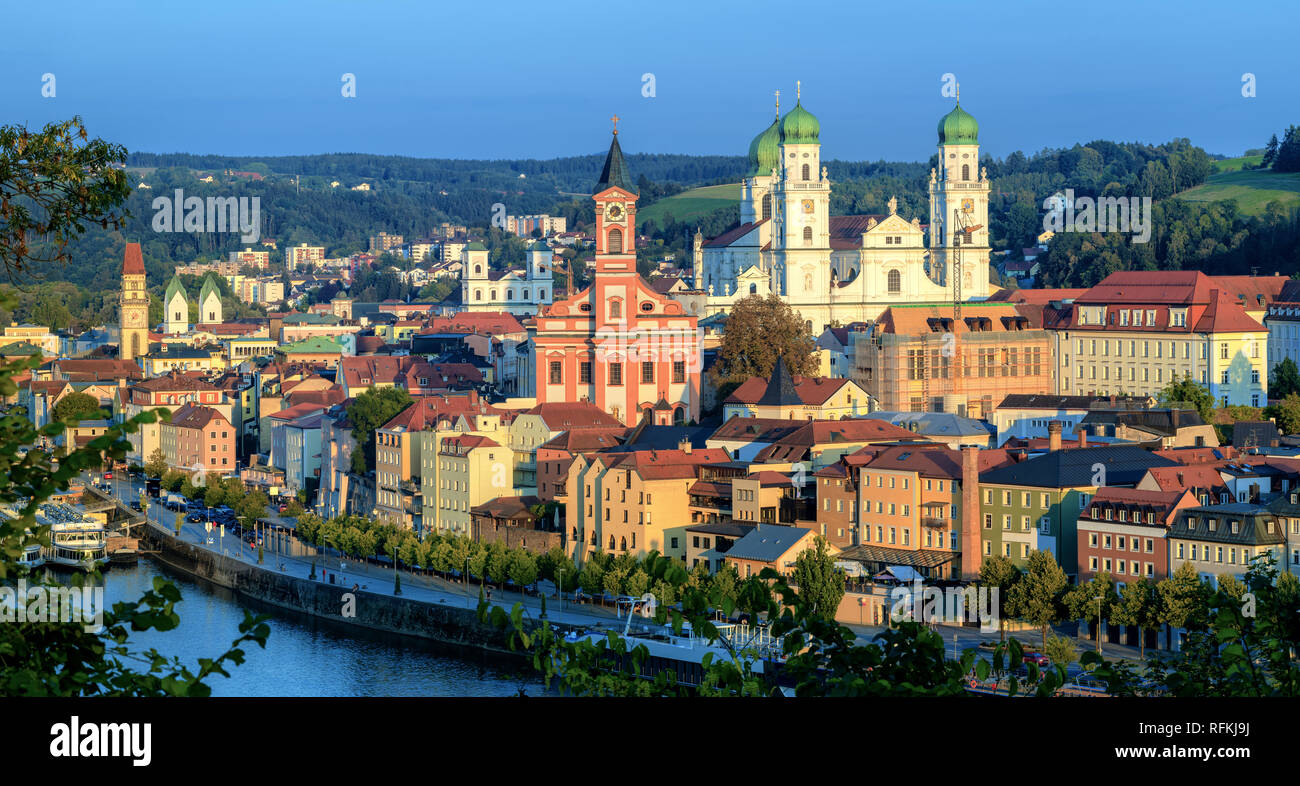 Vue panoramique sur la vieille ville de Passau Danube, Bavière, Allemagne Banque D'Images
