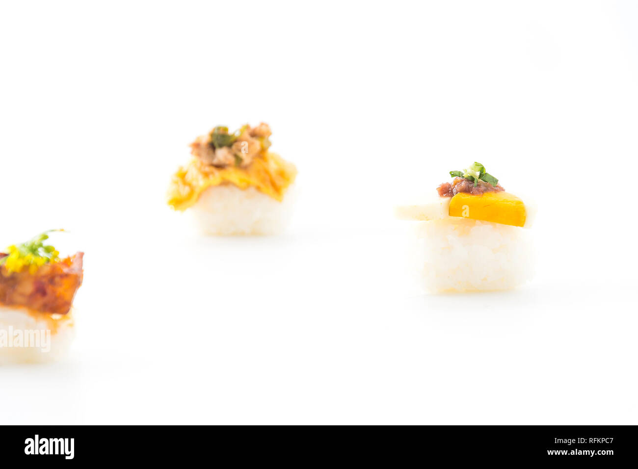 Oeuf à la pâte de crevettes sushi Sauce - fusion food Banque D'Images