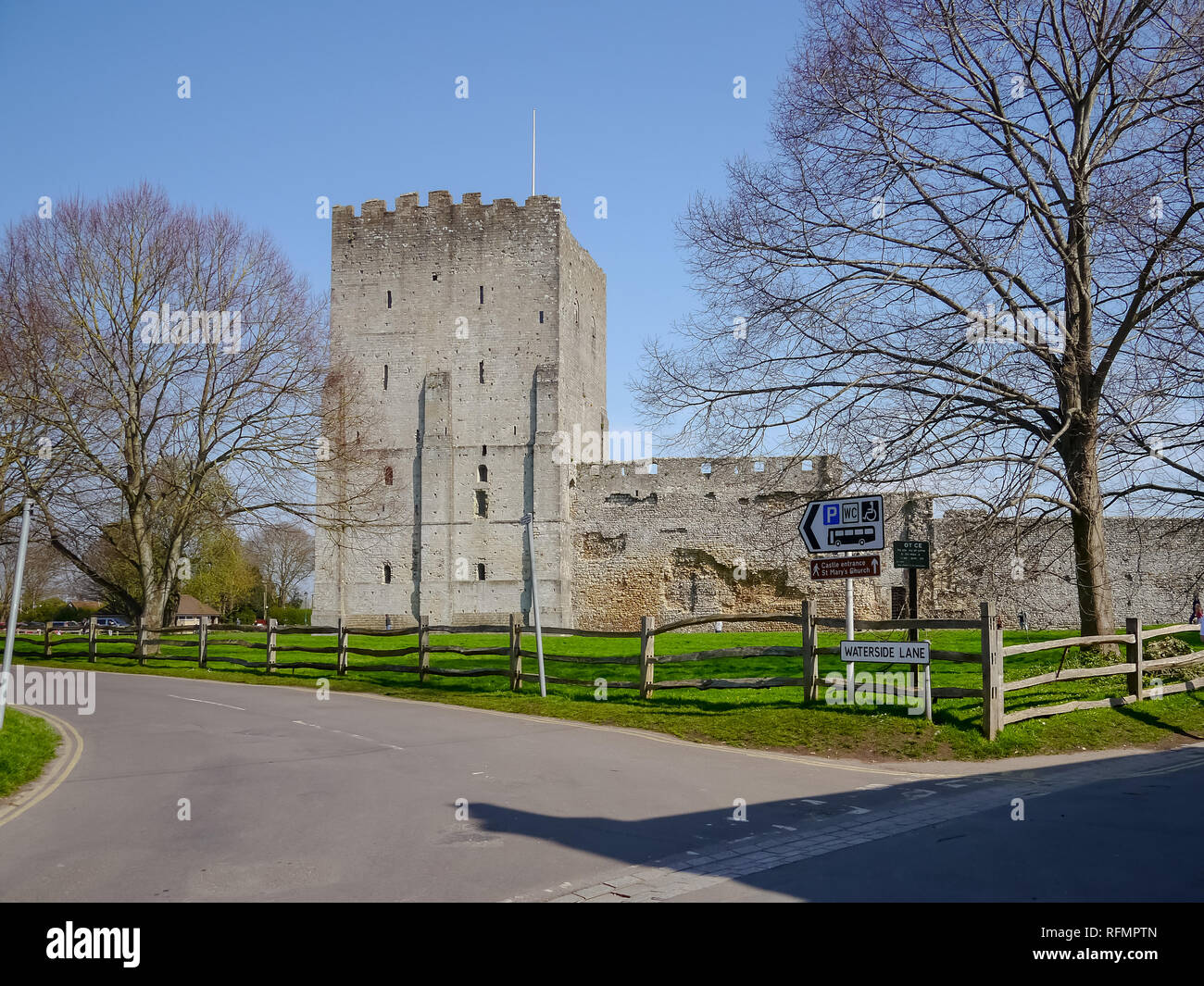 Portchester Castle, Hampshire, Angleterre Banque D'Images