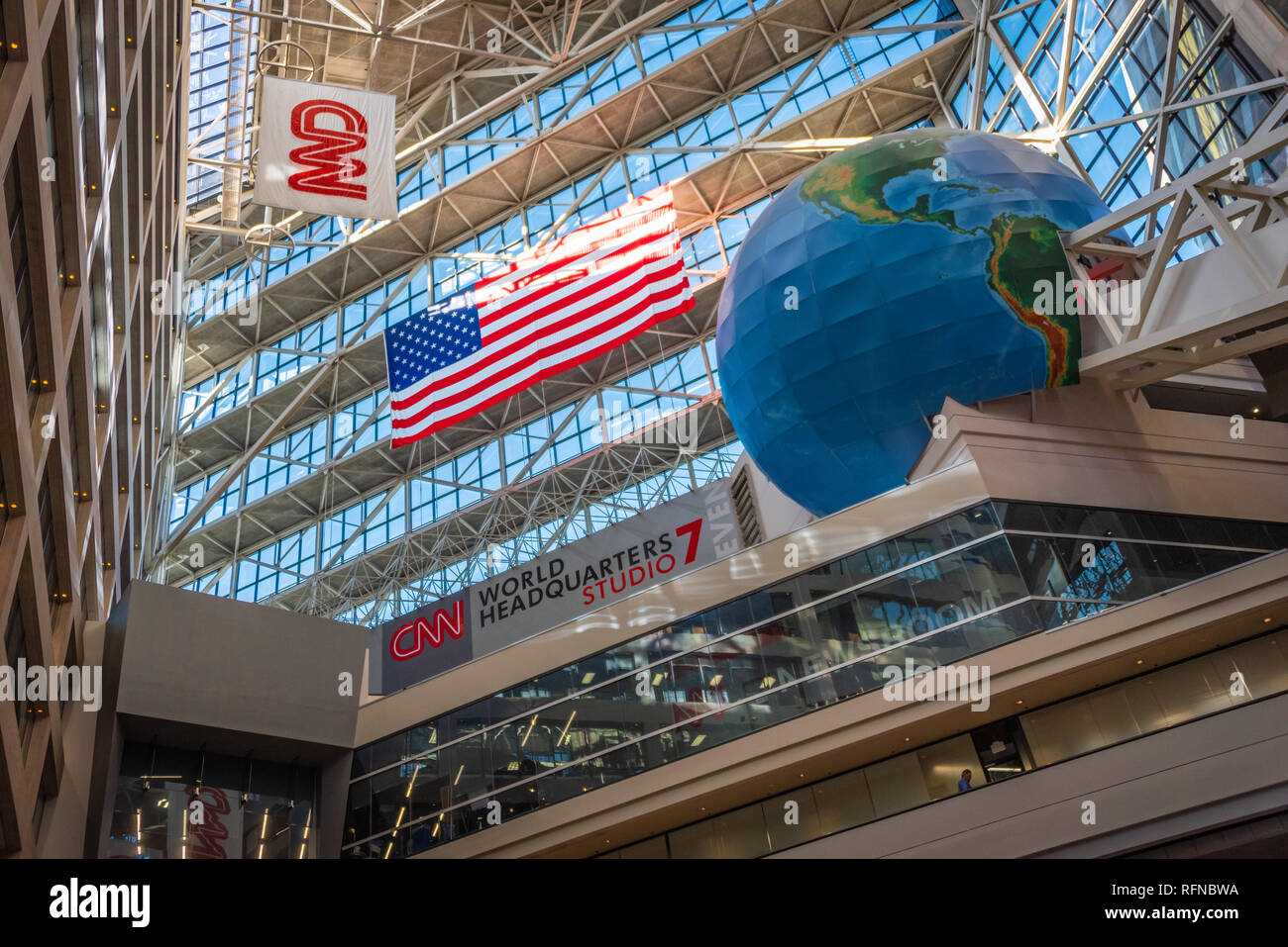 Le CNN Center, le siège mondial de CNN, dans le centre-ville d'Atlanta, Géorgie. (USA) Banque D'Images