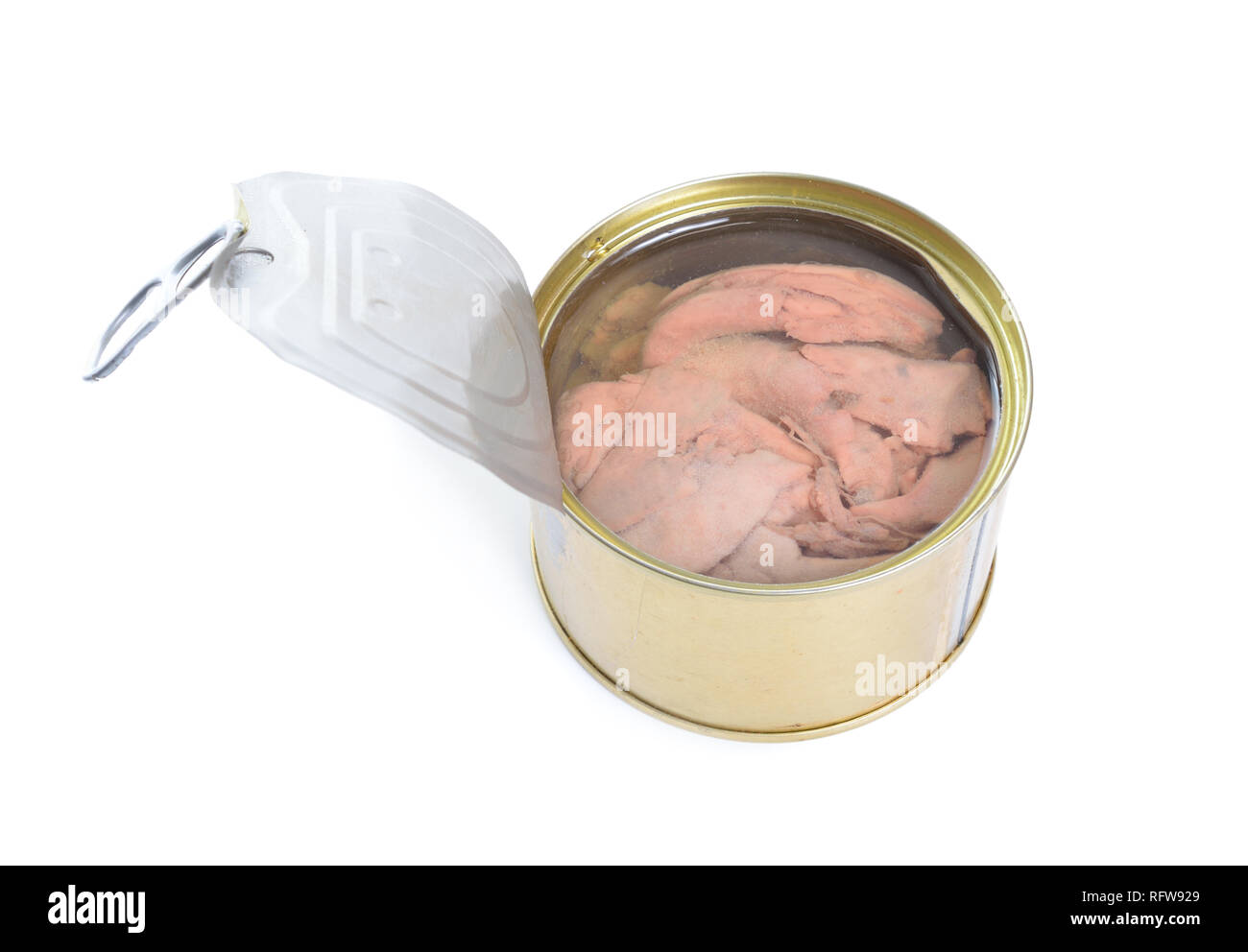 Conserves de foie de morue de l'Atlantique. Isolé sur fond blanc. Banque D'Images