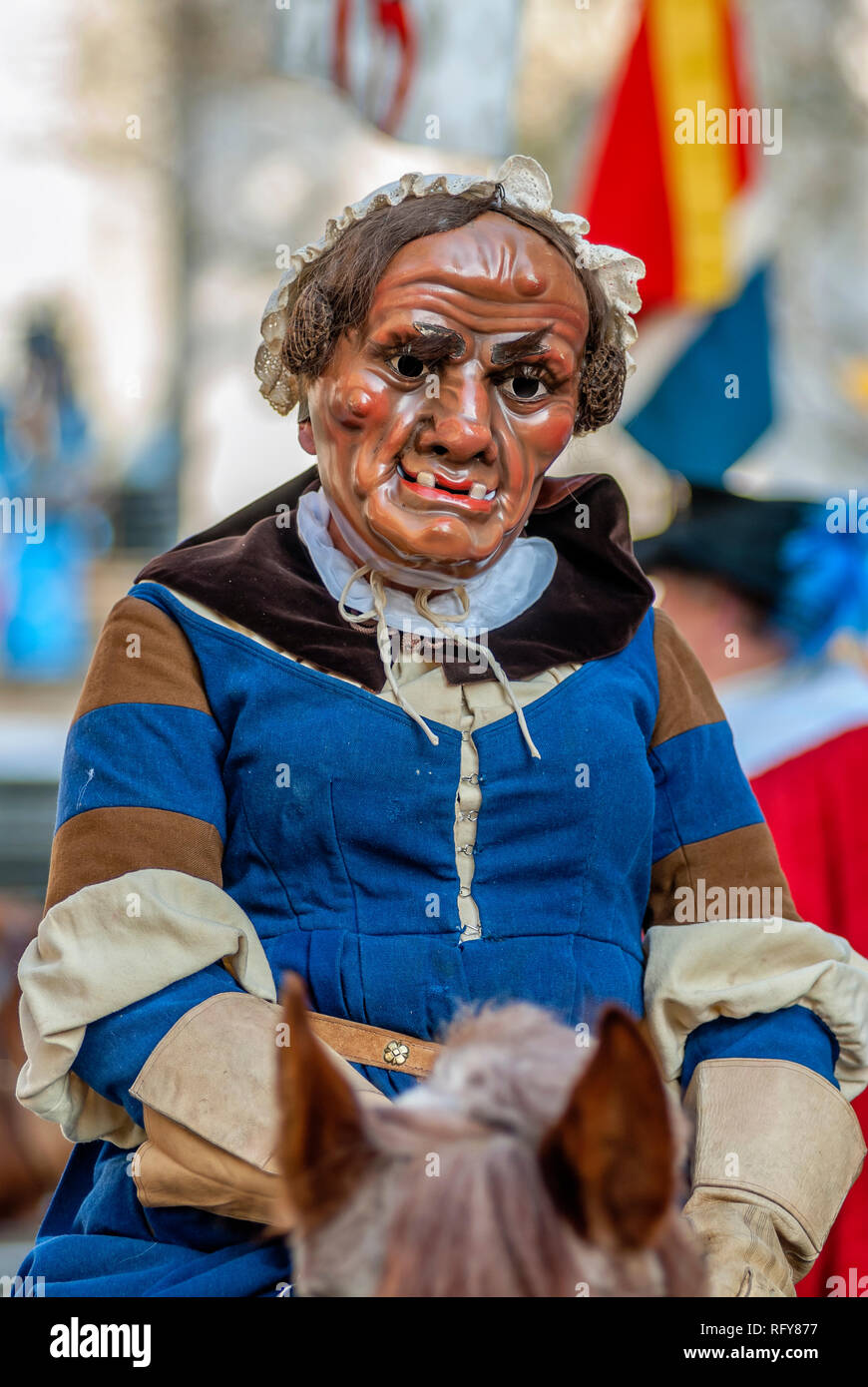 Portrait de Frau Fritschi, une figure traditionnelle souabe-alemannique du Carnaval de Lucerne, Suisse Banque D'Images