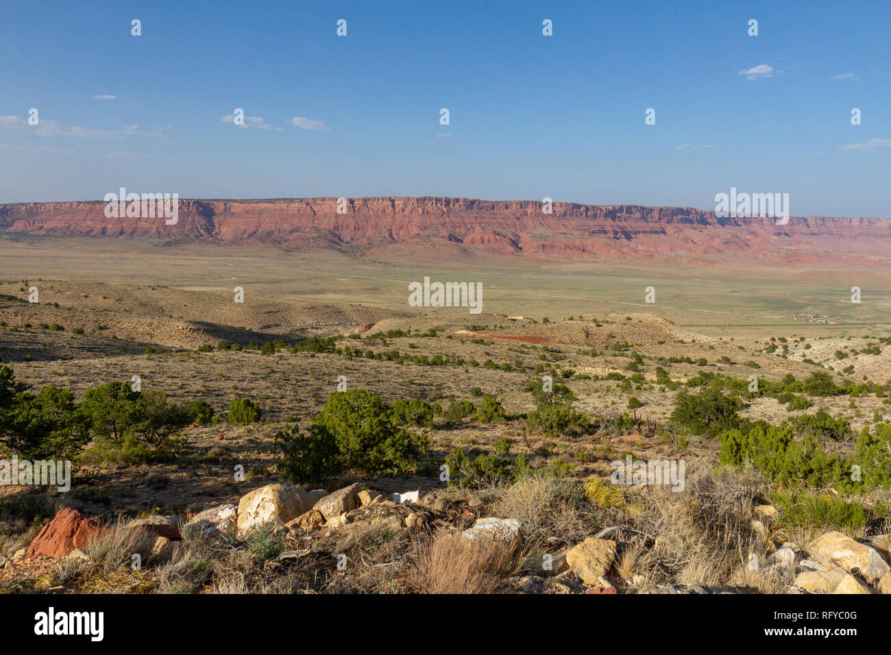 Le Monument National de Vermilion Cliffs vu de près de Horse Rock Canyon, Arizona, United States. Banque D'Images