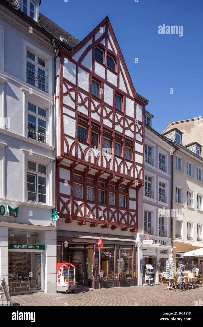 Zone piétonne Sternstraße, Trèves. Rhénanie-palatinat, Allemagne, Europe je Fußgängerzone Sternstraße, Trèves. Rheinland-Pfalz, Allemagne, Europa I Banque D'Images